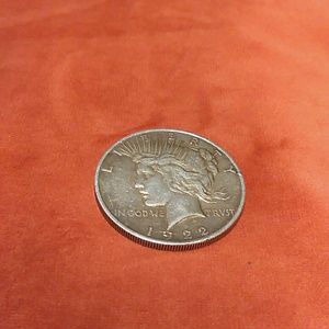 Liberty peace Whole Dollar Coin